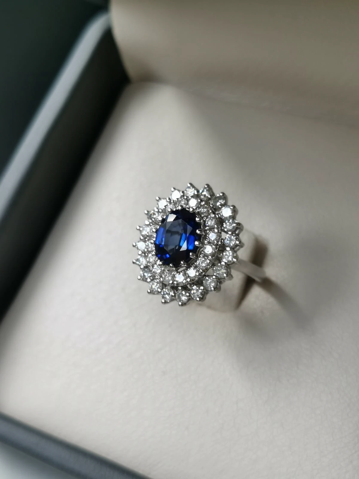 Anillo marquesa doble y zafiro (3/3)
