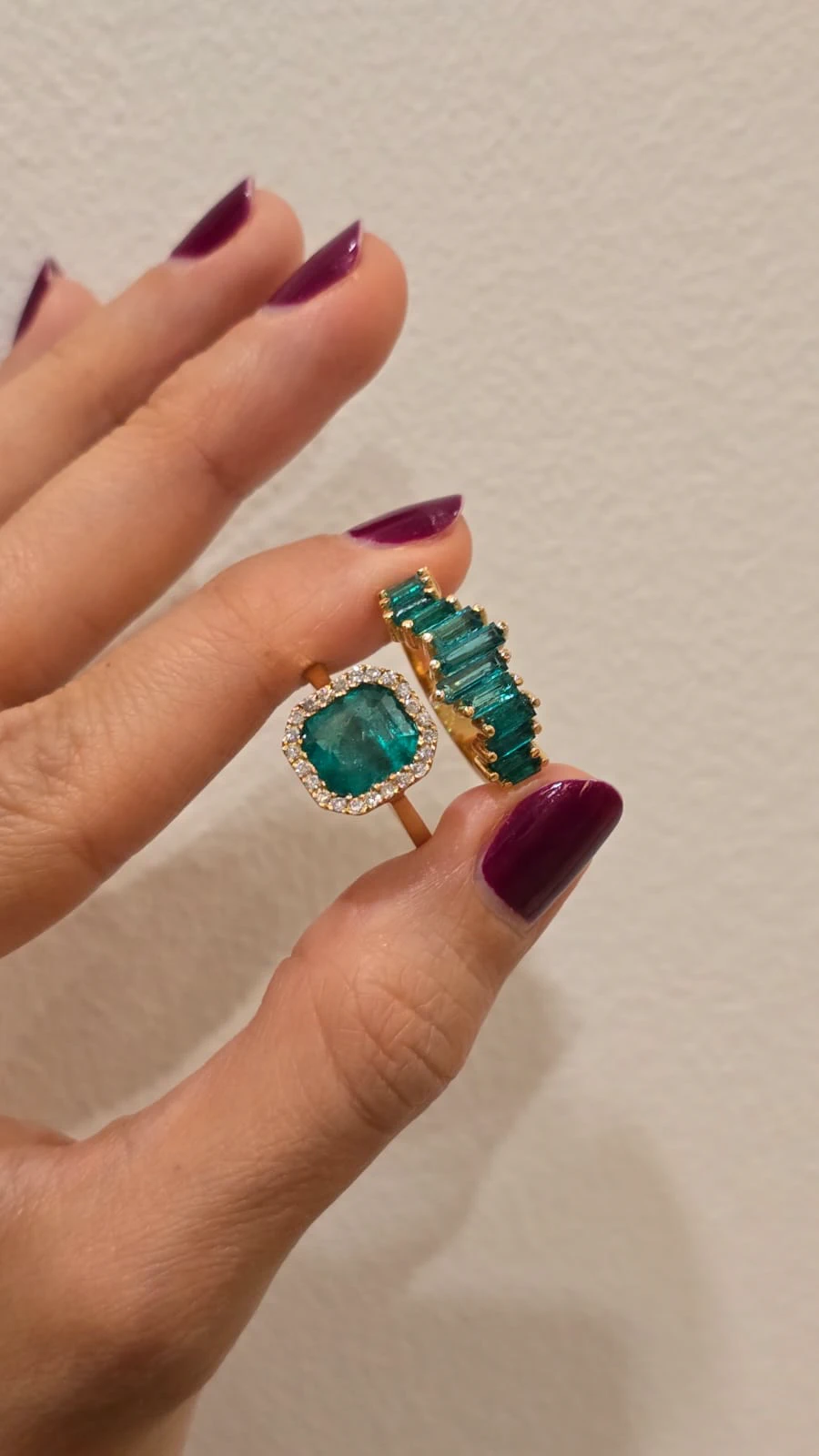 Anillo Esmeralda y Diamantes (3/3)