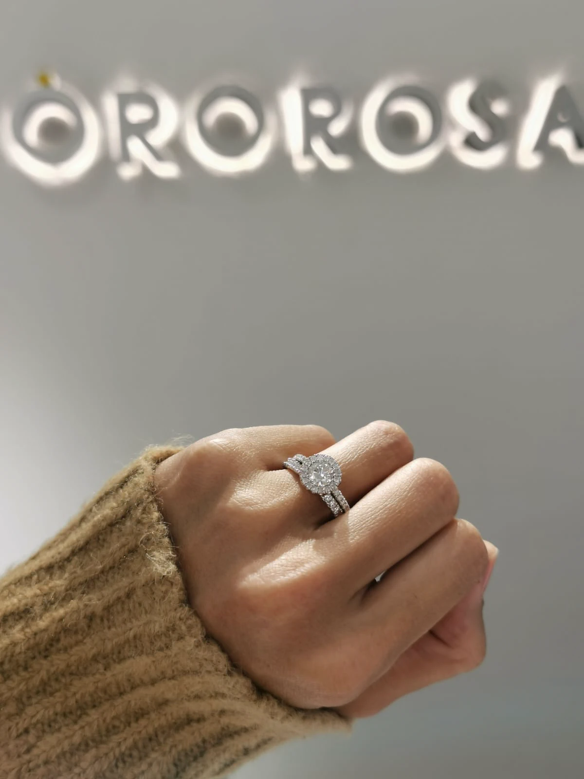 Anillo halo redondo (2/2)